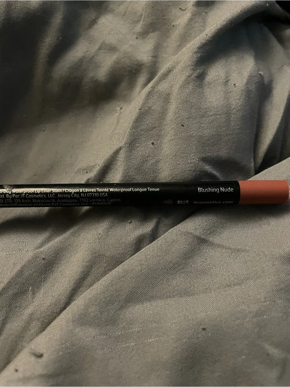 NWOT IT Cosmetics 'Your Lips But Better' Lip Liner Pencil in blushing nude